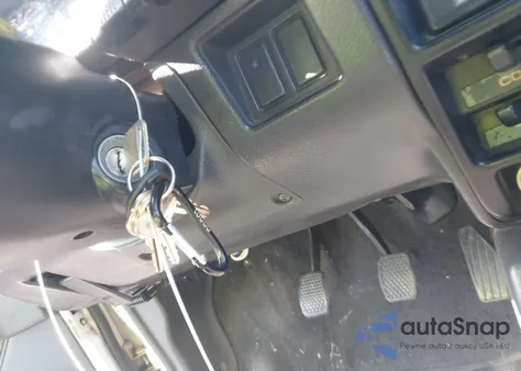 1991 Geo Metro Lsi Sprint Cl z USA, uszkodzony, nr VIN JG1MR3365MK611668